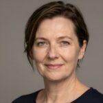 Эксперт Елена Кравцова дает профессиональные советы по обустройству балкона от компании Guidelife